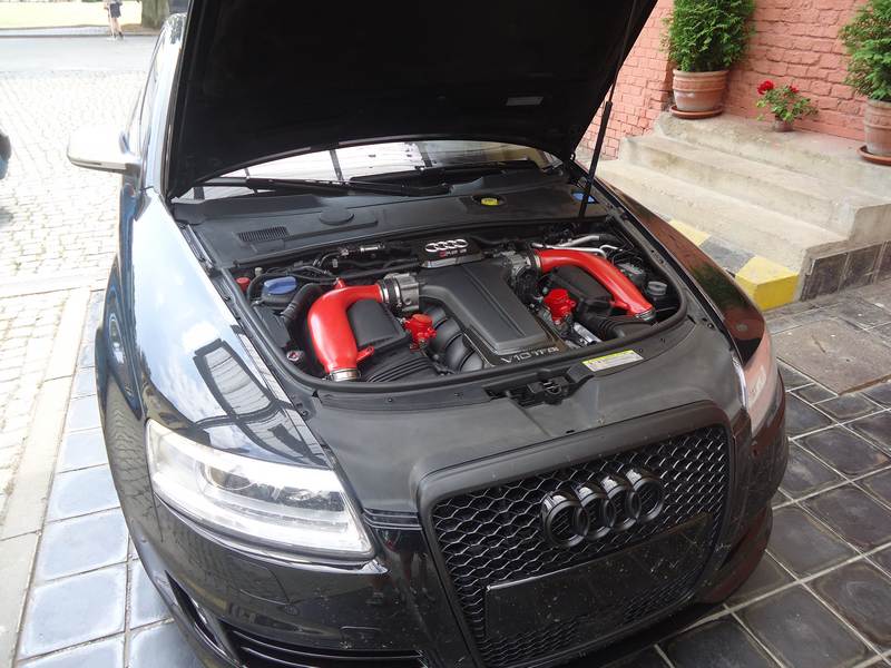Predek Audi RS6