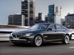 BMW 7 F01/F02/F03/F04 (2008 - 2015) - 740i, 240 kW